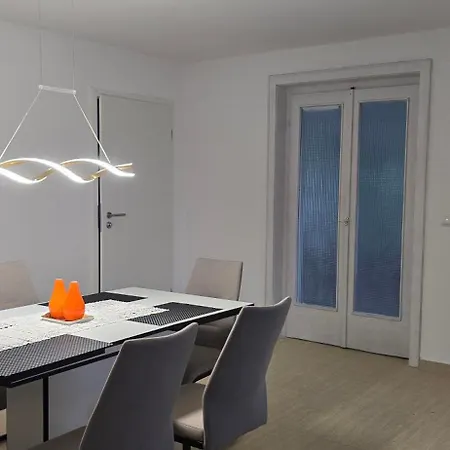 Luxury View Apartment *